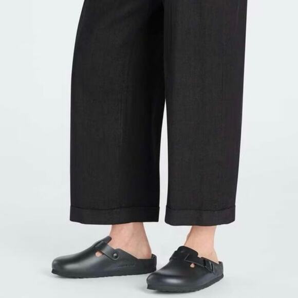 BIRKENSTOCK Women’s EU 37 Narrow (US 6.5) Boston Exquisite Black Leather Clog - Picture 2 of 9